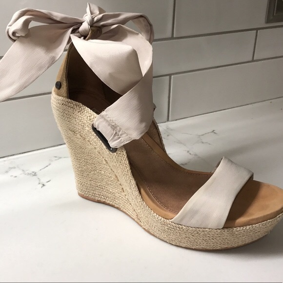 ugg jules wedges